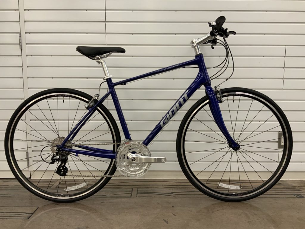 ESCAPE R3 2021年モデル入荷しました!!|バイク・自転車の購入修理
