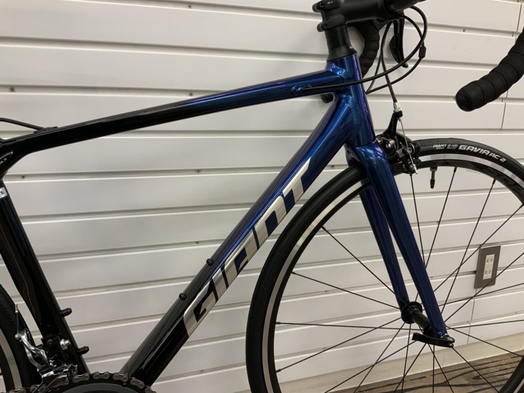 Giantのレーシングアルミロード Tcr Slシリーズ入荷しました バイク 自転車の購入修理ならハヤサカサイクル