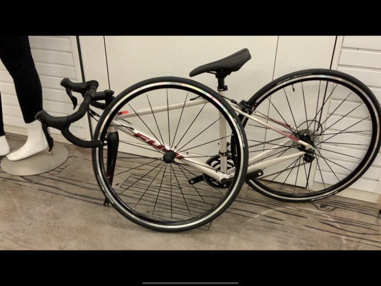 スポーツ自転車 前輪の外し方と付け方 バイク 自転車の購入修理ならハヤサカサイクル