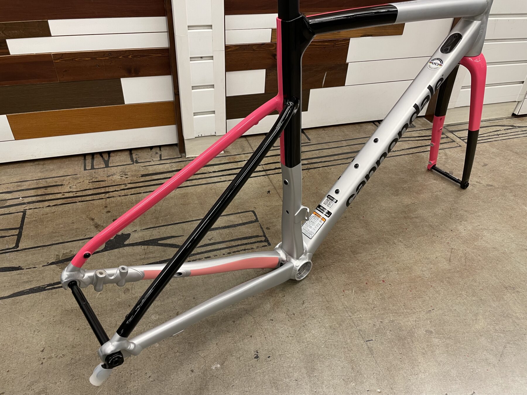 【Cannondale】CAAD13 フレームセット チームレプリカカラーが入荷！｜バイク・自転車の購入修理ならハヤサカサイクル