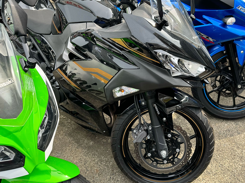 中古車|NINJA250