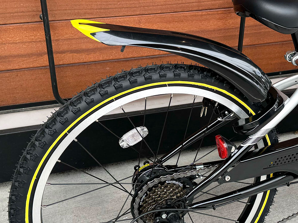 ブリヂストン|クロスファイヤーJr(22インチ・シルバー&ブラック)